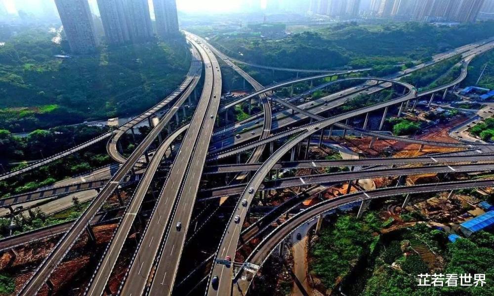 美国_军事|美国工程师第一次来中国，街头一景：让他觉得不科学