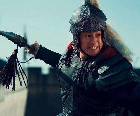 为什么曹操能接纳杀子仇人张绣的投诚却不肯接受吕布的投降