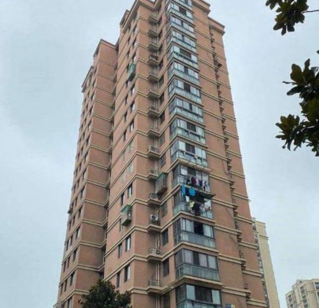 杭州杀妻案后续邻居纷纷搬离小区一片漆黑