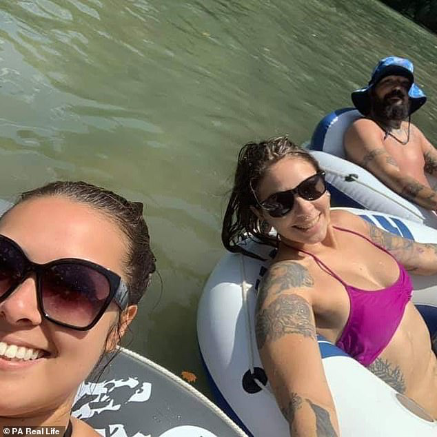 夫妇|夫妇和同一女子恋爱并共同生活，如今三人还打算生育更多孩子