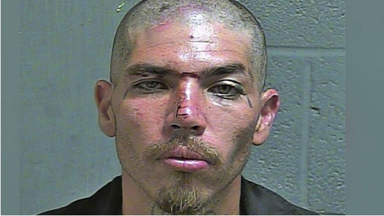 淇勫厠鎷夎嵎椹幙|美国囚犯将床单连在一起做绳子，从12楼牢房爬下来越狱成功