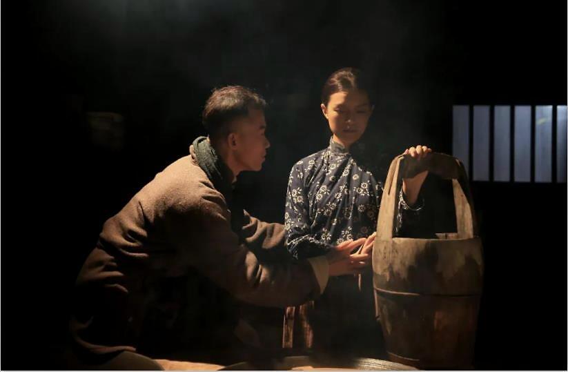 《狃花女》定档8月七夕上映,再现湘西大山深处旧时的典妻场景_腾讯