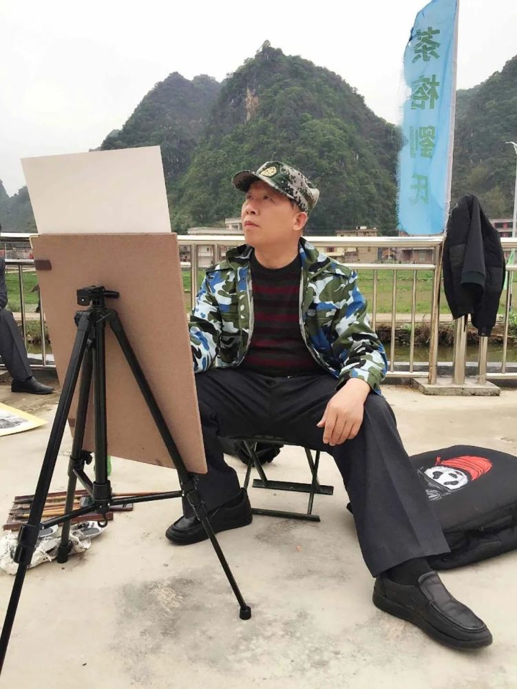 康强|云浮退役军人画家康强：军画半生 退伍从艺