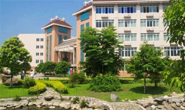 新川科技园|成都科技园被停工，建筑方多次请求复工，文物局屡次驳回：不现实