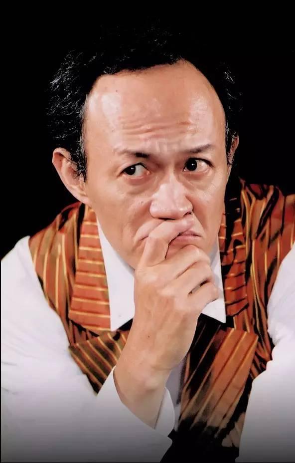 大器晚成的金士杰,从"不婚主义"到"儿女满堂",有两个女人最重要!