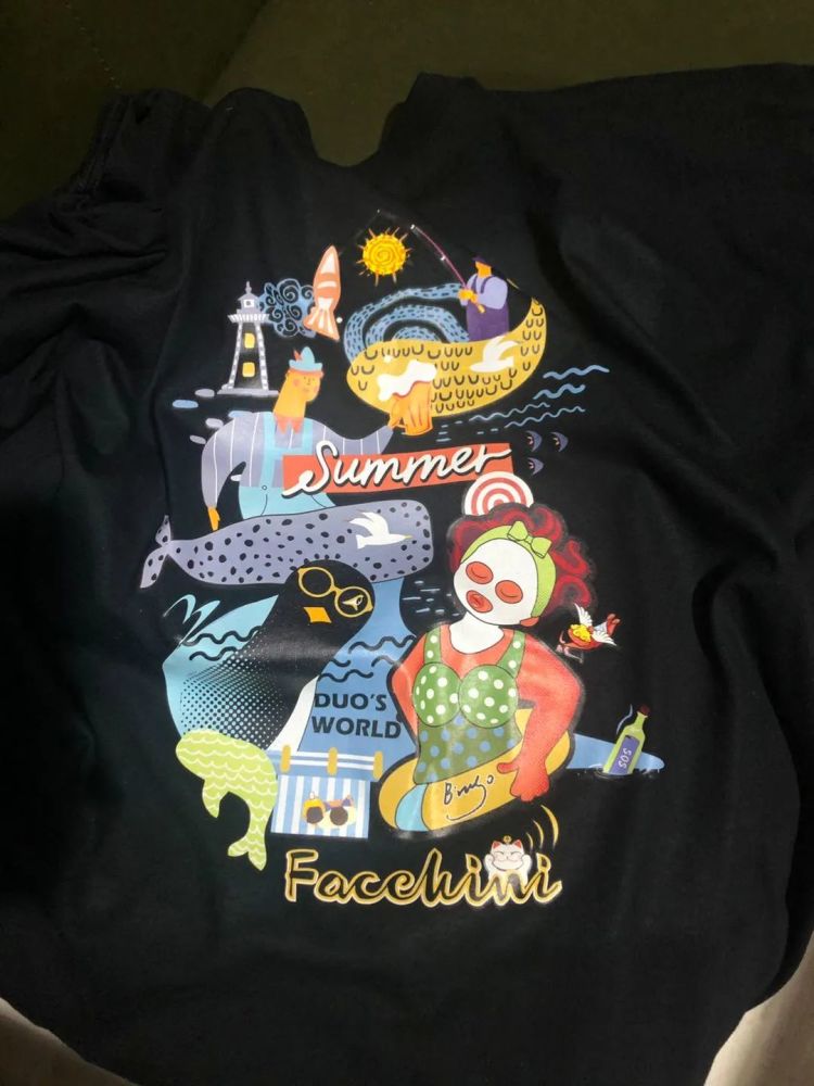 明信片|会“说”青岛话的明信片？脸基尼T恤？青岛元素被他玩出了新花样！