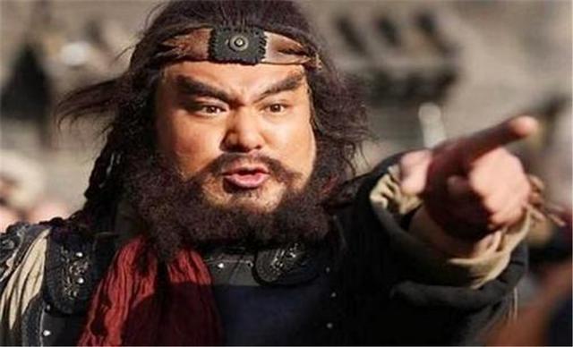 李逵|李逵敢斧劈盟主宋江，搏杀4条恶虎，为何唯独不敢招惹武松？