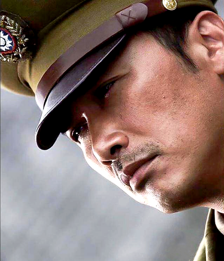 柳云龙从《暗算》到《胜算》角色各有所长,唯有六哥让我热泪盈眶