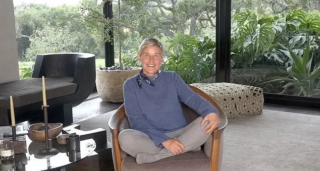 名嘴艾伦人设崩塌艾伦秀高层常年骚扰女员工节目或将停播