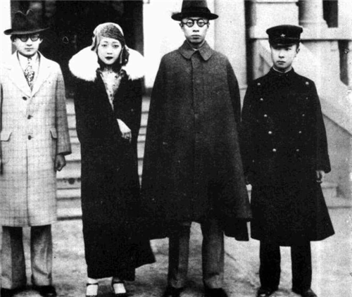 婉容|他是婉容的“情人”，靠溥仪给的400大洋，在北京意外成了大富豪