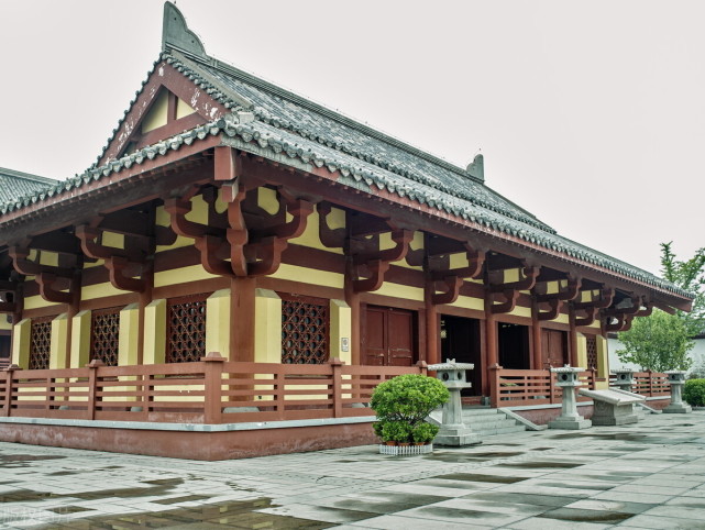 河南这个景点还没有开始吸引顾客就倒闭了,对此你们怎么看!