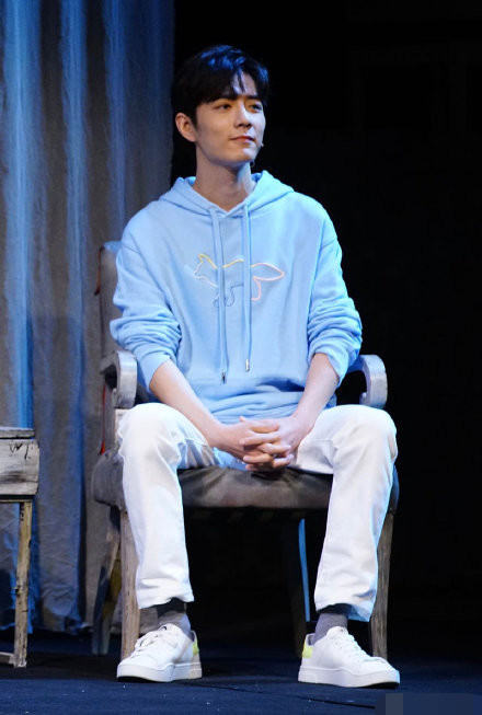 王一博|明星七月热搜汇总，王一博一骑绝尘，肖战真的凉了？