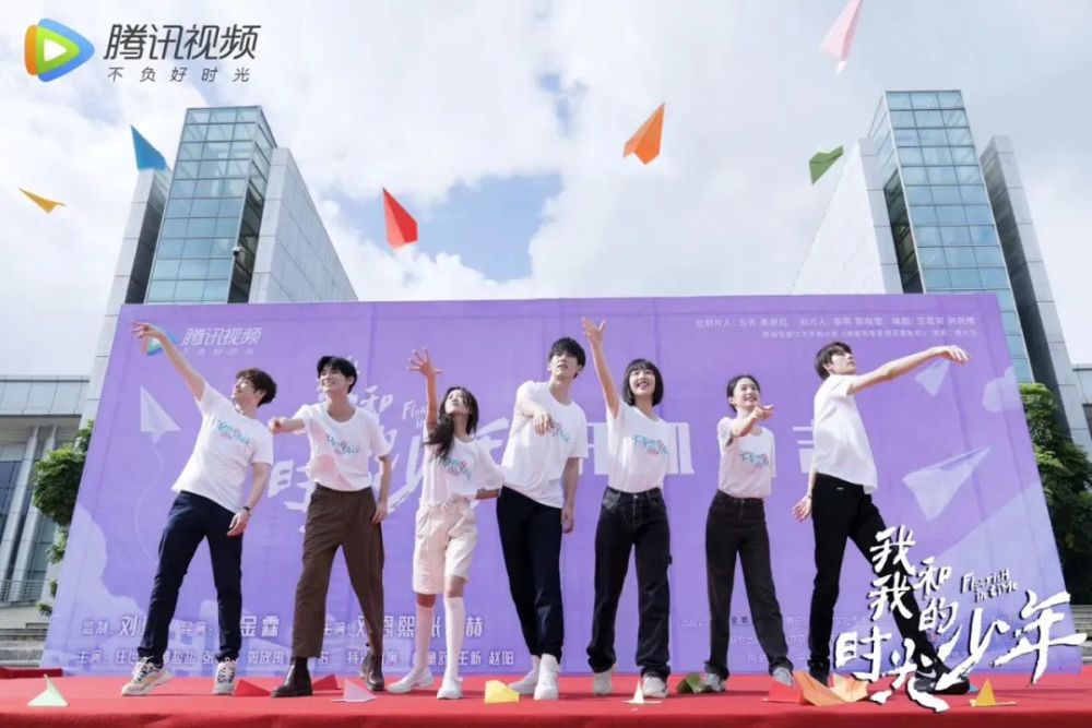 开机由焦永亮执导,马广源编剧,陈春霞担任总制片人的电视剧《现代城》