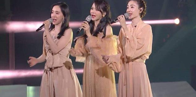 乘风破浪的姐姐|《乘风破浪的姐姐》怎么突然不香了？