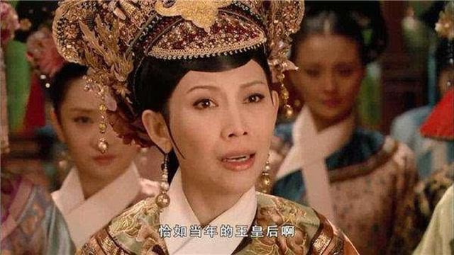 甄嬛传|《甄嬛传》甄嬛嫁祸皇后那场戏里，为什么槿汐非要第一个冲进去？
