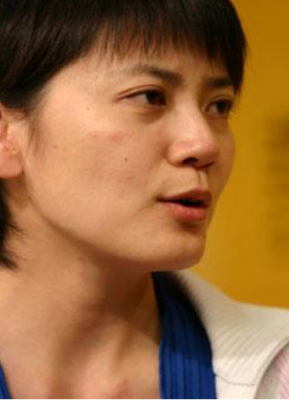 沈冰|从央视名嘴到阶下囚，如今43岁的她显尽沧桑，令人唏嘘不已