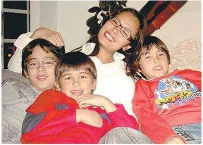 侯耀文|做侯耀文情人、与李谷一决裂，险被暗杀，看她一生彪悍，其实全是悲哀