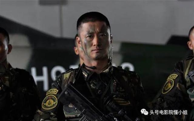 金刚川|吴京黑了胖了！抗美援朝大片【金刚川】造型曝光，晒图致敬八一建军节