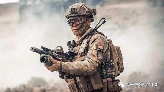 金刚川|吴京黑了胖了！抗美援朝大片【金刚川】造型曝光，晒图致敬八一建军节