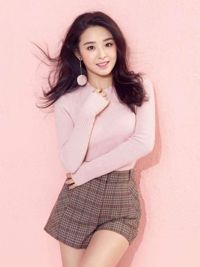 张雨绮|敢说敢做的张雨绮，事业如“开挂”二度火热，但被“大妈”降服了