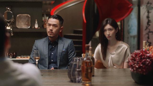 三十而已|《三十而已》漫妮遇贵人，比梁正贤更有钱，王自健并不是最终归宿