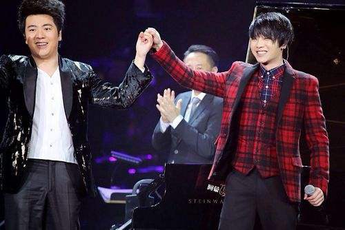 华晨宇|中年男星pick哪一位小鲜肉明星，袁弘把华晨宇当家人，没当榜样