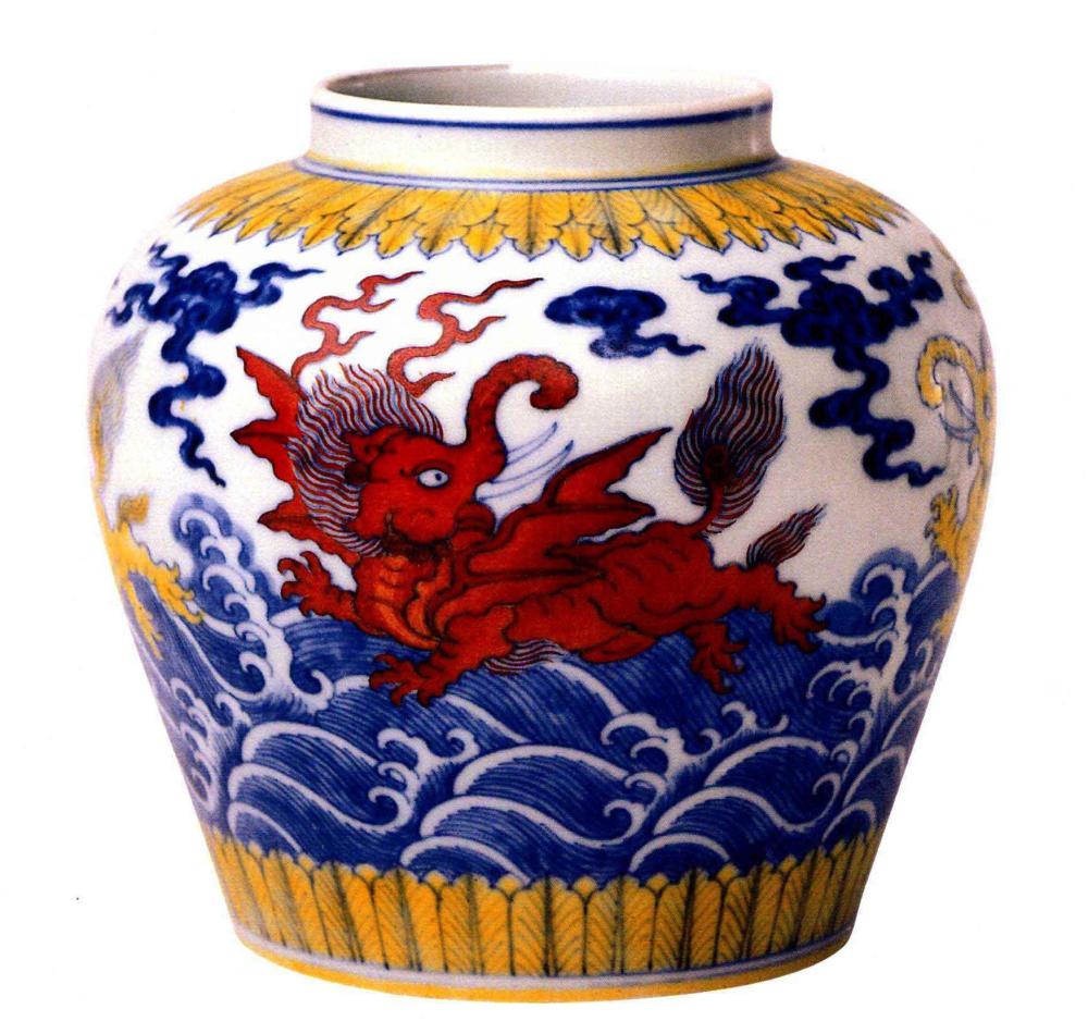 故宫收藏的明成化年间斗彩瓷器，清丽悦目的天字罐
