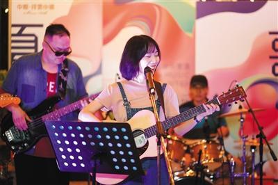 北京|重点商圈重启夜间集市点亮京城