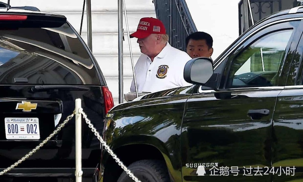 特朗普|全美一片凄凉景象，特朗普不顾民众死亡，继续去打高尔夫