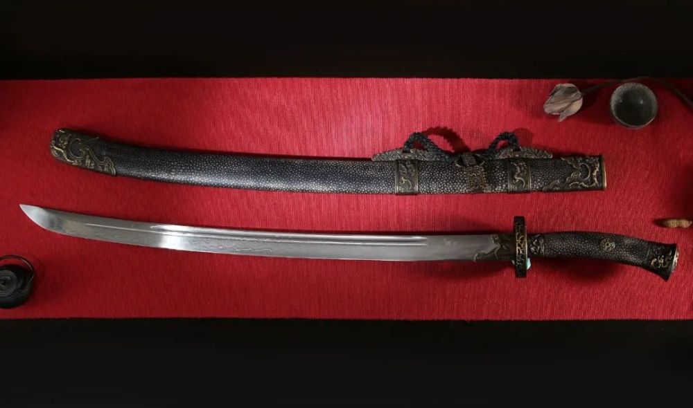 清朝|集古今之特色，揽中外之精华！龙腾清刀的实战能力才不差呢！