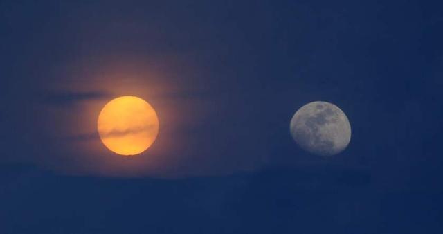 太阳|太阳比月亮大，为什么我们眼睛看上去一样大呢？