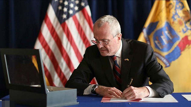 苏珊·博伊斯|美国医生可协助病人“合法自杀”，绝症患者开心旅游享受最后时光