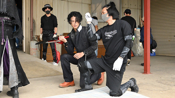 假面骑士01花絮流出灭和迅上演父慈子孝修连者再度登场