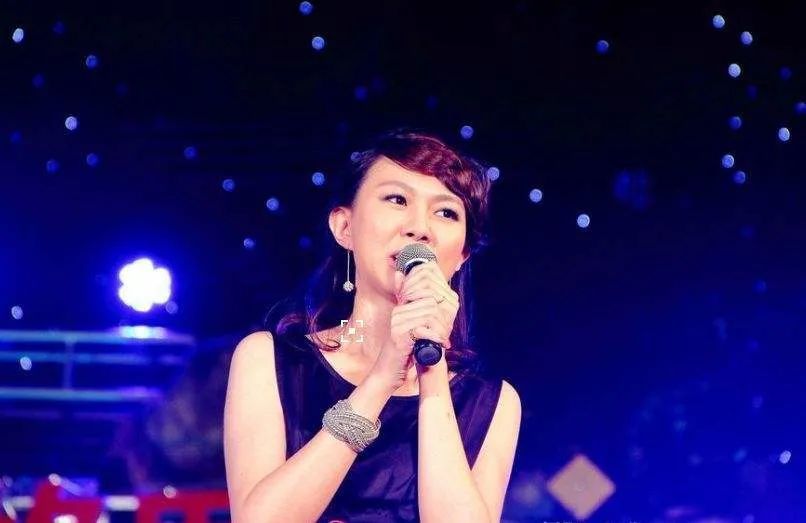 卓依婷|80年代红得发紫的卓依婷，被传“去世”20年，今39岁现状怎样了？