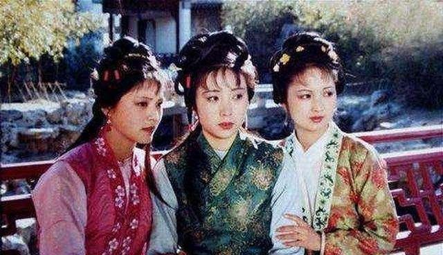 鸳鸯|鸳鸯、平儿、袭人对于给主子做妾室都有什么态度？