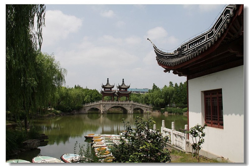 上海人气很高的公园，保留着历史古桥