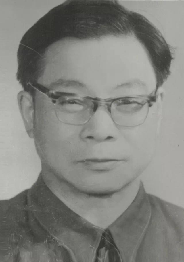 人造卫星|1970年，中国第一颗卫星发射，我们不能忘了钱骥这个名字