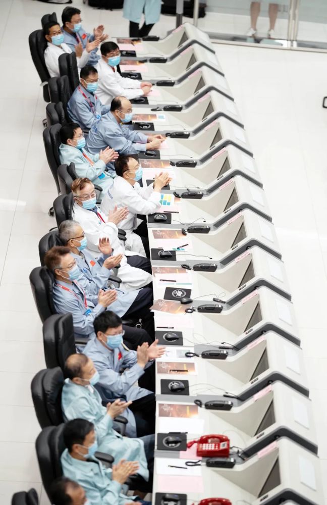 北京航天飞行控制中心|我国首次火星探测任务“天问一号”探测器完成第一次轨道中途修正