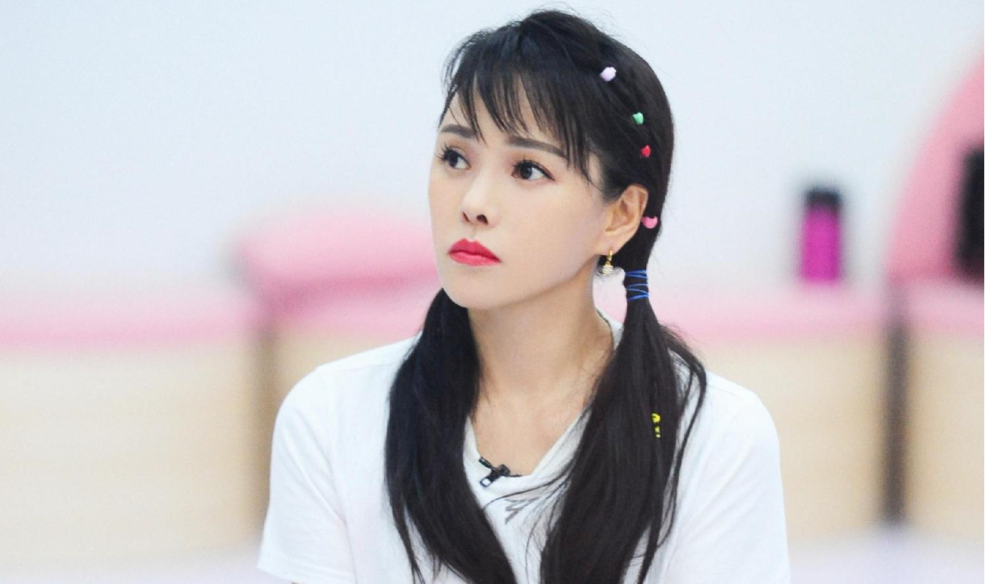 浪姐|《浪姐》伊能静能进总决赛，不是靠节目组力保，而是多亏王霏霏！