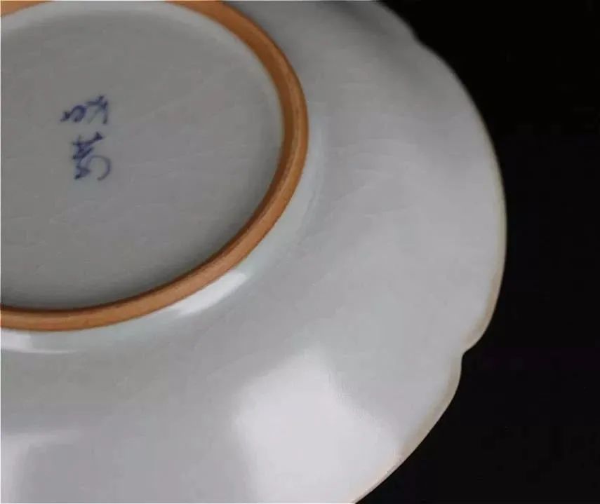 蔡晓芳|晓芳仿汝瓷窥见出水芙蓉的宋式美学