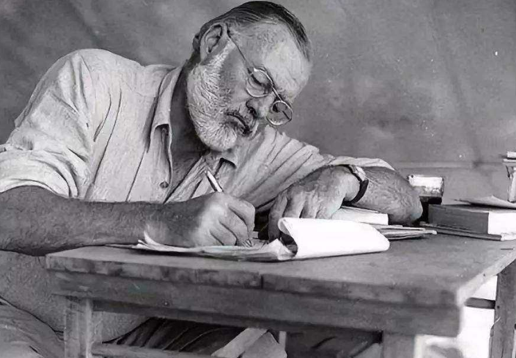 无字天书|现代诗人在纸上画了个点，称是一首诗，是天才之作还是亵渎诗歌？