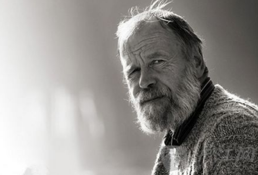 无字天书|现代诗人在纸上画了个点，称是一首诗，是天才之作还是亵渎诗歌？