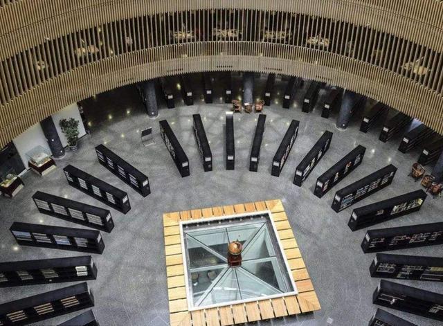 北京|北京因景色走红的大学，曾是皇家园林，今免费对外开放！