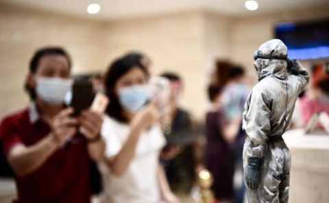 天津泥人张|天津泥人张 为抗疫英雄塑像