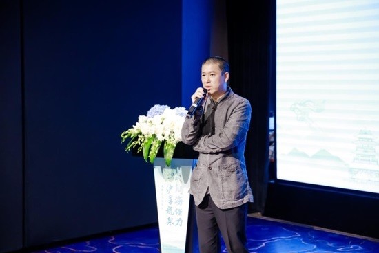 龙泉剑|这一次，上海之巅为2600岁的龙泉宝剑和1700岁的龙泉青瓷“带货”