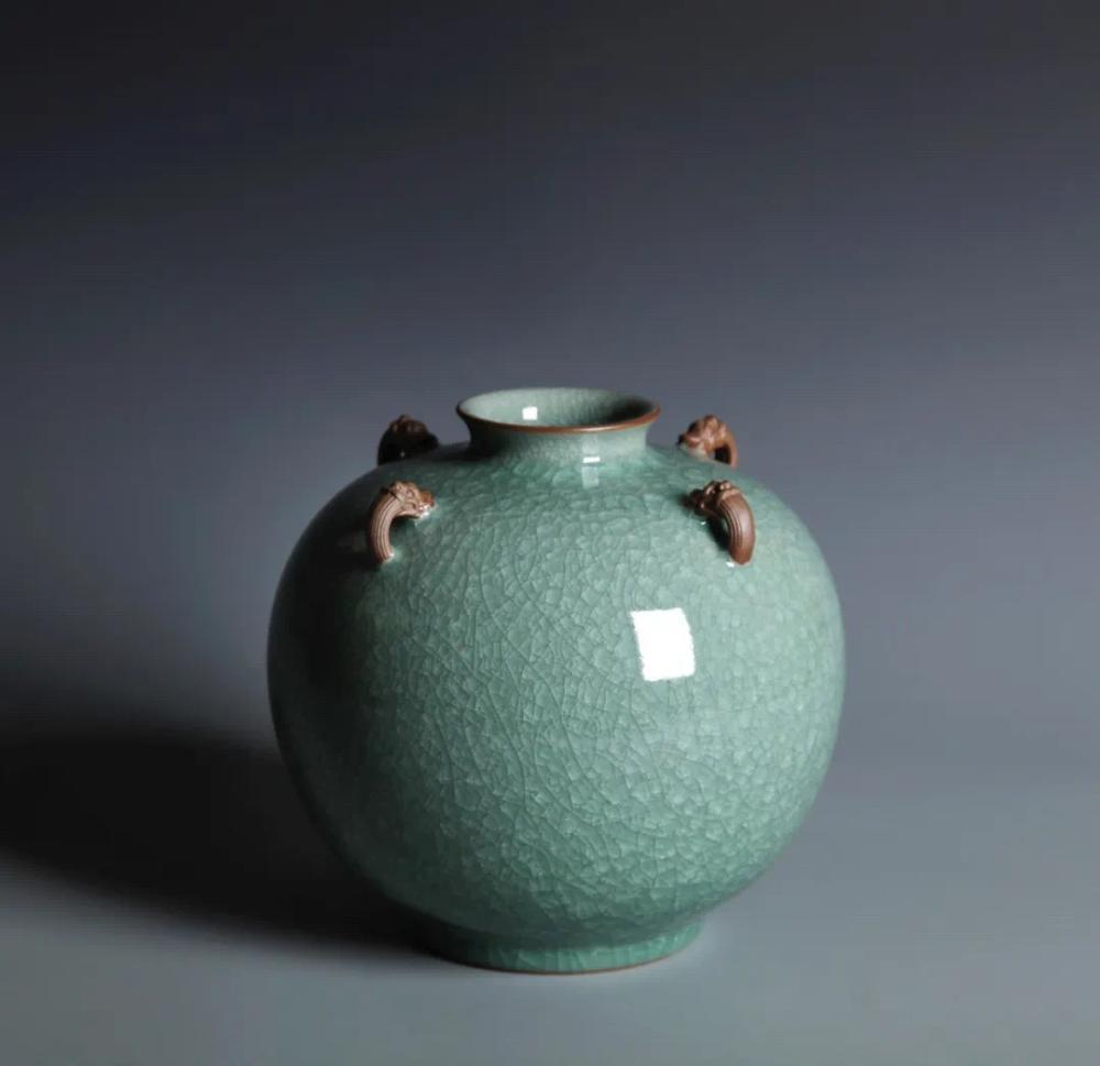 龙泉剑|这一次，上海之巅为2600岁的龙泉宝剑和1700岁的龙泉青瓷“带货”