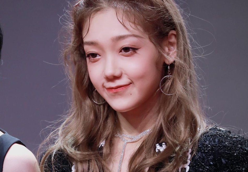 刘些宁|硬糖少女红毯引热议：本以为刘些宁够惊艳，看清希林后，我傻眼了