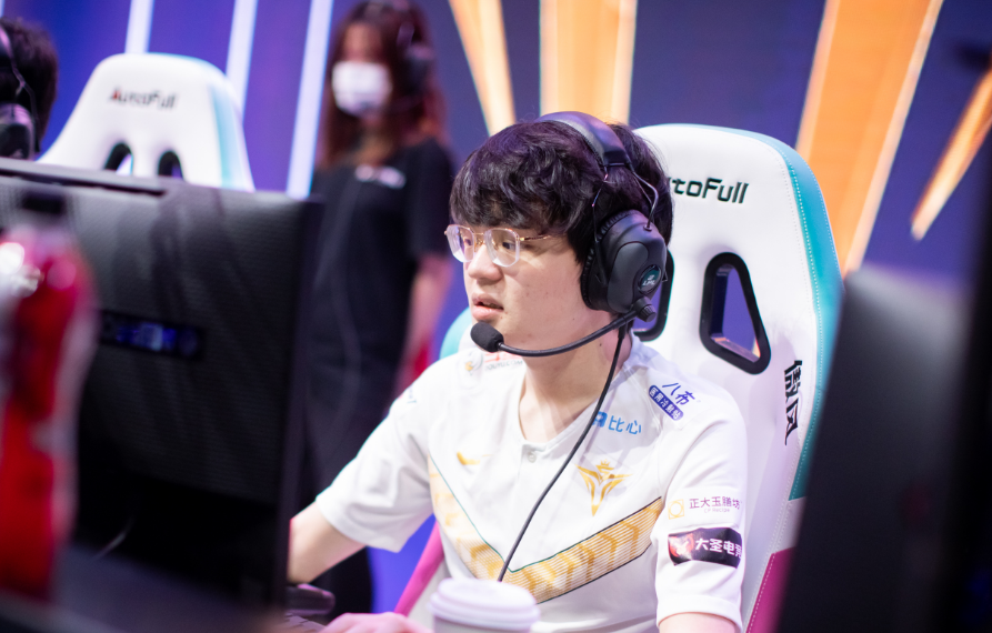 MLXG谈世界赛：TES、IG和JDG必进世界赛