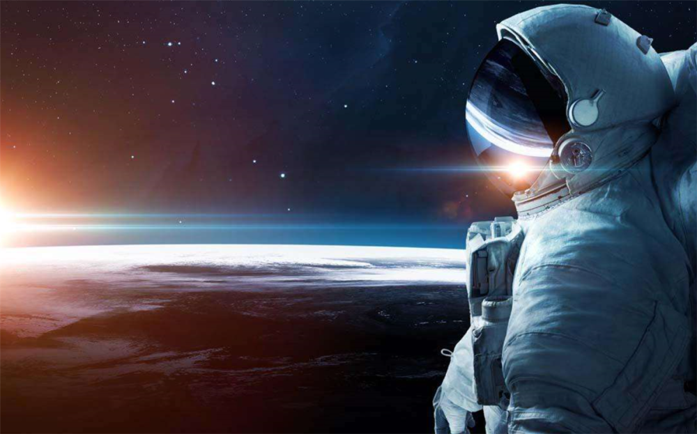 宇航员|我国首位登上太空的女宇航员，现状如何？为何回到地面就消失了？