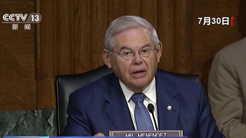 蓬佩奥|美媒爆料！蓬佩奥拿纳税人的钱宴请和旅行 对员工打击报复